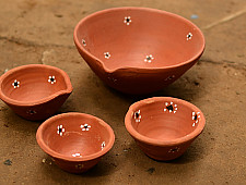 Diya { 1 Large + 3 Small Diya }